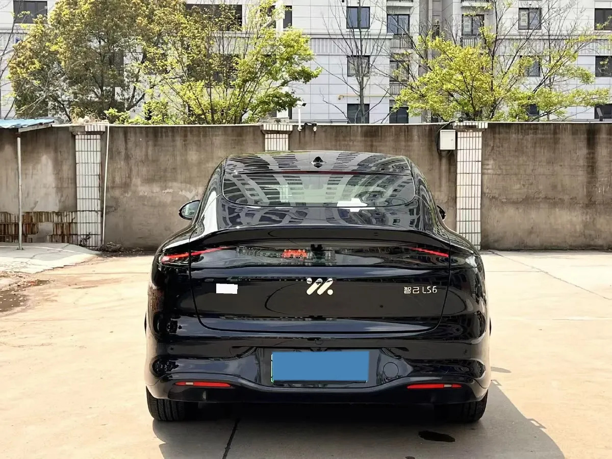 2026 IM LS6 REEV 155HP REEV,autocango,china used car exporter,china ev exporter,chinese used car exporter,chinese used ev exporter