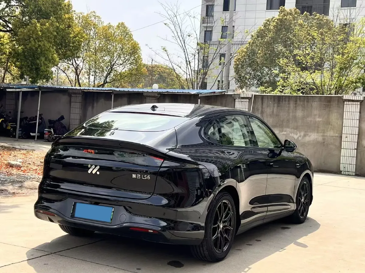 2026 IM LS6 REEV 155HP REEV,autocango,china used car exporter,china ev exporter,chinese used car exporter,chinese used ev exporter