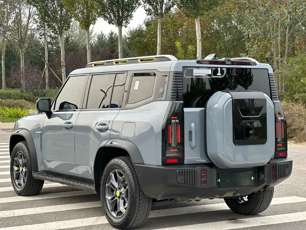 2023 Jetour Traveller 2.0T 254HP L4 7DCT,autocango,china used car exporter,china ev exporter,chinese used car exporter,chinese used ev exporter