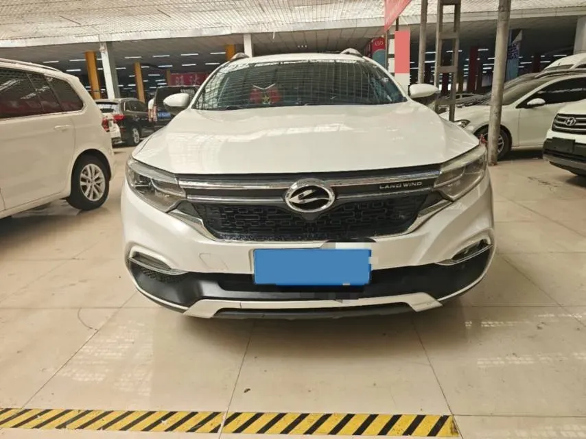 2018 Landwind XiaoYao 1.5T 163HP L4 CVT,autocango,china used car exporter,china ev exporter,chinese used car exporter,chinese used ev exporter