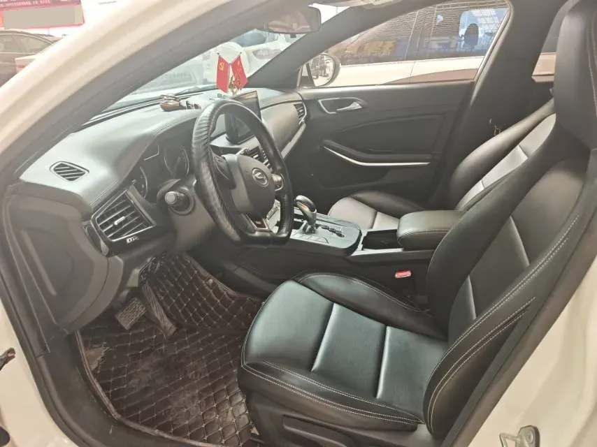 2018 Landwind XiaoYao 1.5T 163HP L4 CVT,autocango,china used car exporter,china ev exporter,chinese used car exporter,chinese used ev exporter