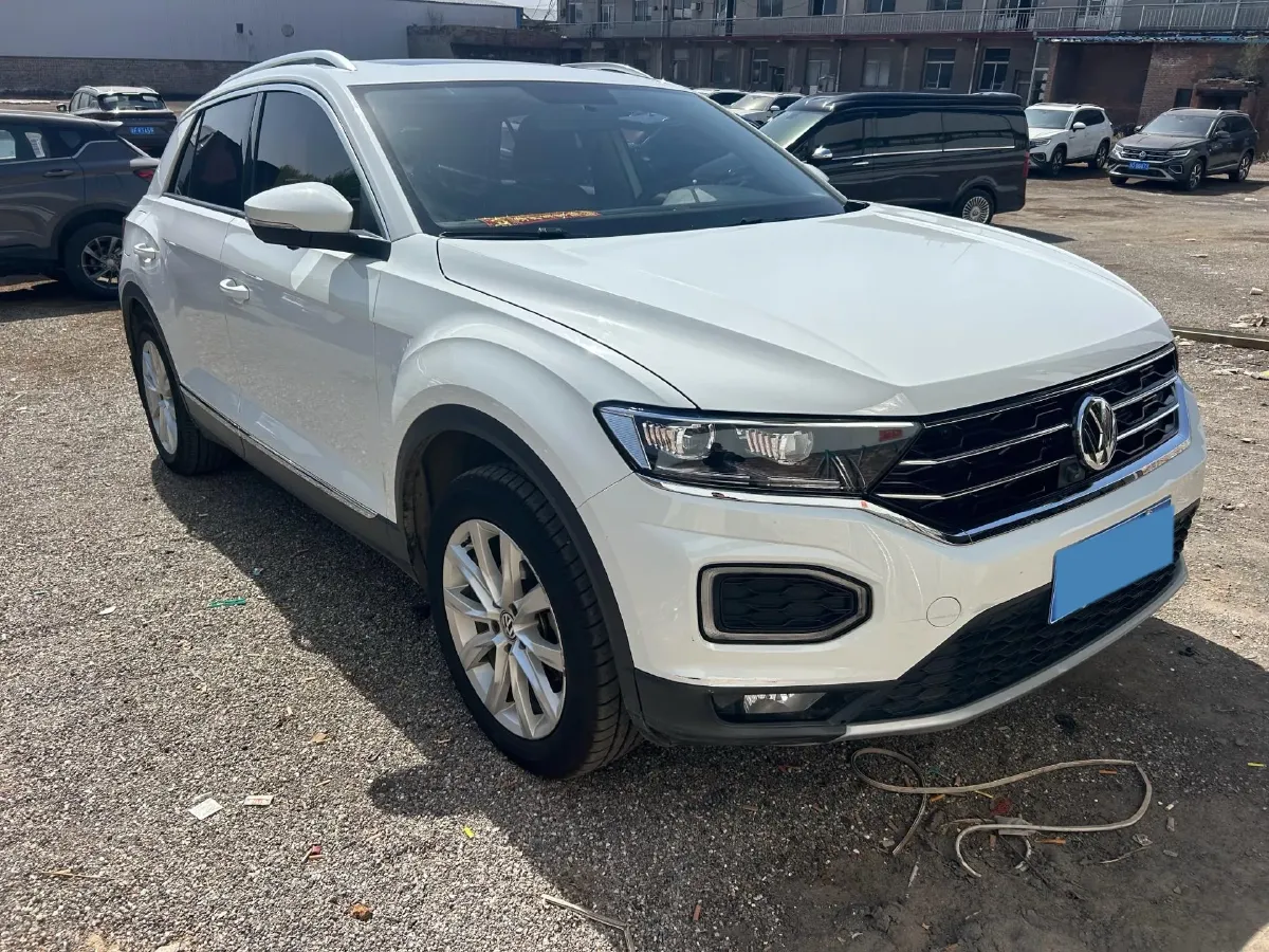 2020 Volkswagen T-Roc 1.4T 131HP L4 7DCT,autocango,china used car exporter,china ev exporter,chinese used car exporter,chinese used ev exporter