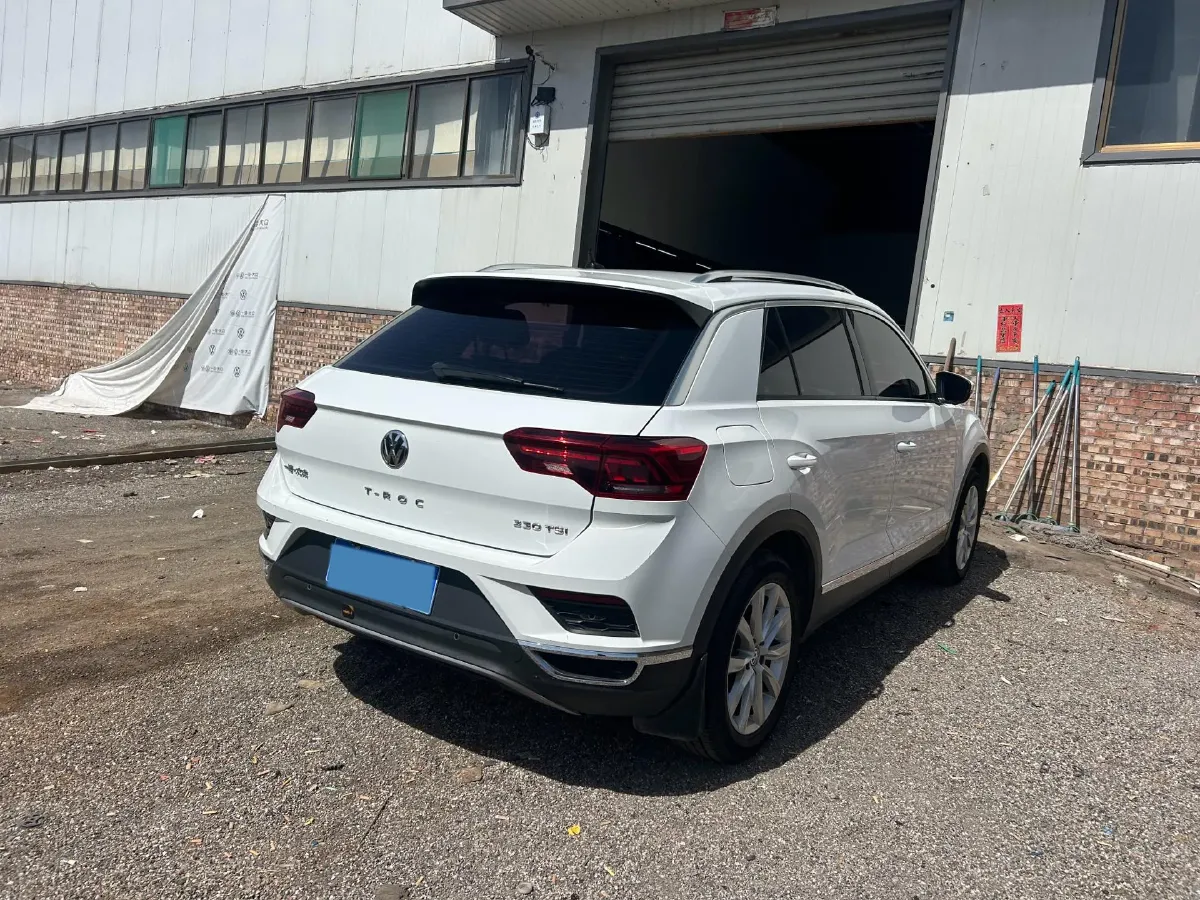 2020 Volkswagen T-Roc 1.4T 131HP L4 7DCT,autocango,china used car exporter,china ev exporter,chinese used car exporter,chinese used ev exporter