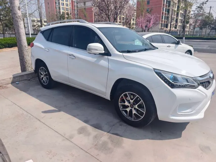 2016 BYD Song 1.5T 154HP L4 6MT,autocango,china used car exporter,china ev exporter,chinese used car exporter,chinese used ev exporter