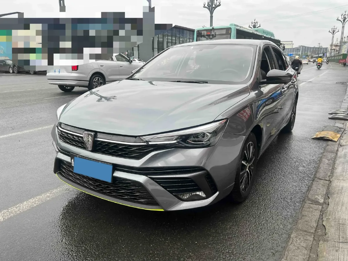 2021 Roewe i5 1.5L 120HP L4 CVT,autocango,china used car exporter,china ev exporter,chinese used car exporter,chinese used ev exporter