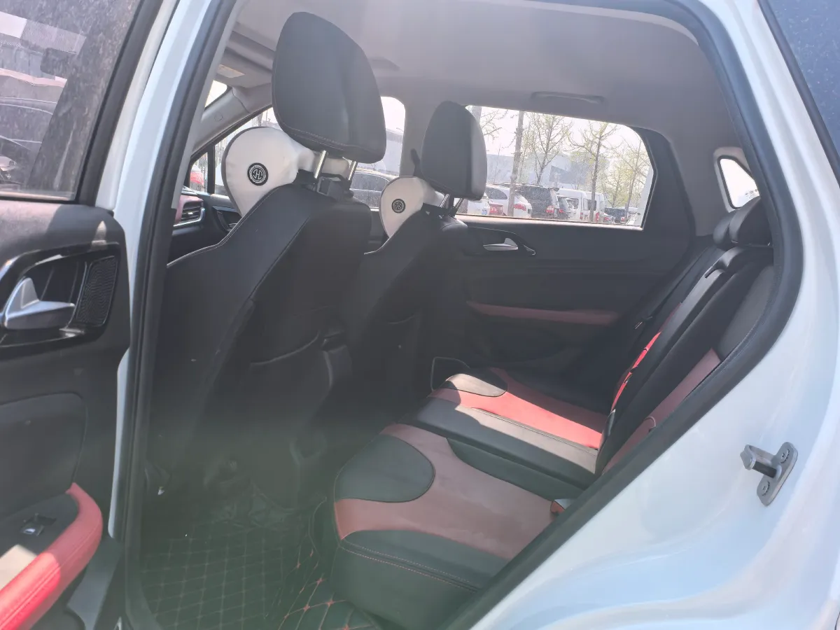 2017 Brilliance Auto V3 1.5L 112HP L4 5AT,autocango,china used car exporter,china ev exporter,chinese used car exporter,chinese used ev exporter