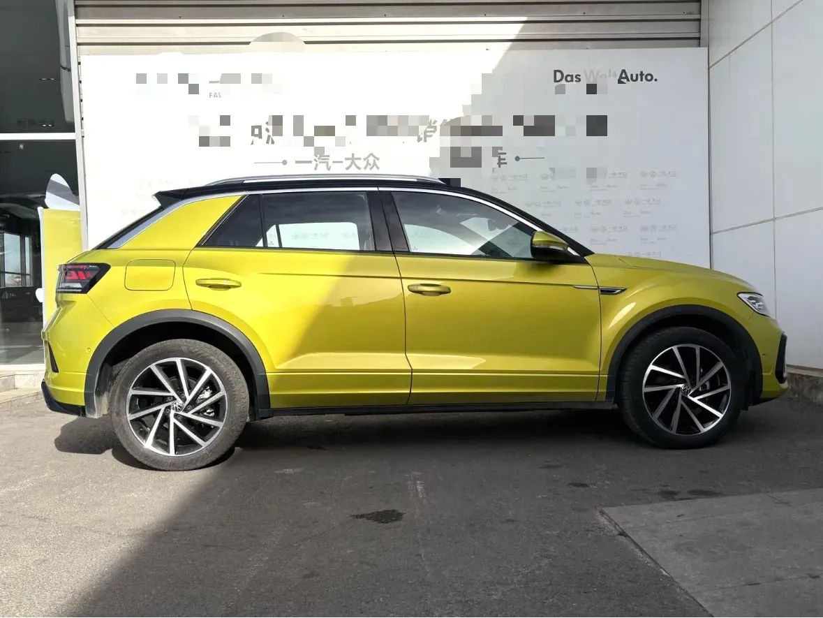2023 Volkswagen T-Roc 1.5T 160HP L4 7DCT,autocango,china used car exporter,china ev exporter,chinese used car exporter,chinese used ev exporter