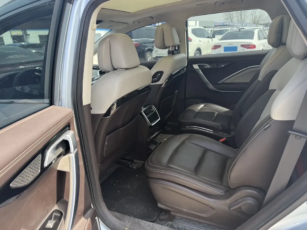 2019 Geely JiaJi 1.5T 177HP L3 7DCT,autocango,china used car exporter,china ev exporter,chinese used car exporter,chinese used ev exporter