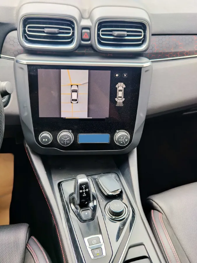 2019 LYNK&CO 01 2.0T 190HP L4 6AT,autocango,china used car exporter,china ev exporter,chinese used car exporter,chinese used ev exporter