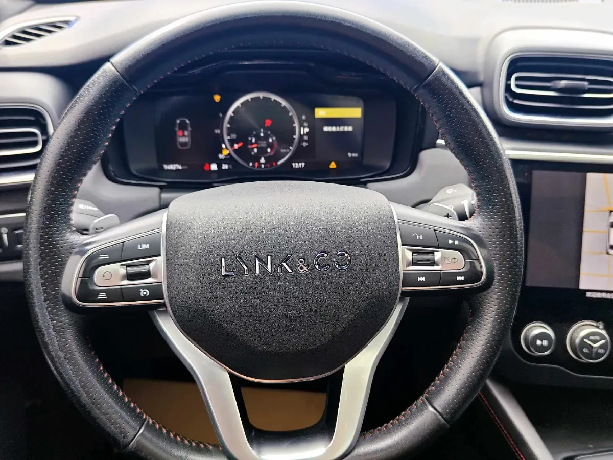 2019 LYNK&CO 01 2.0T 190HP L4 6AT,autocango,china used car exporter,china ev exporter,chinese used car exporter,chinese used ev exporter