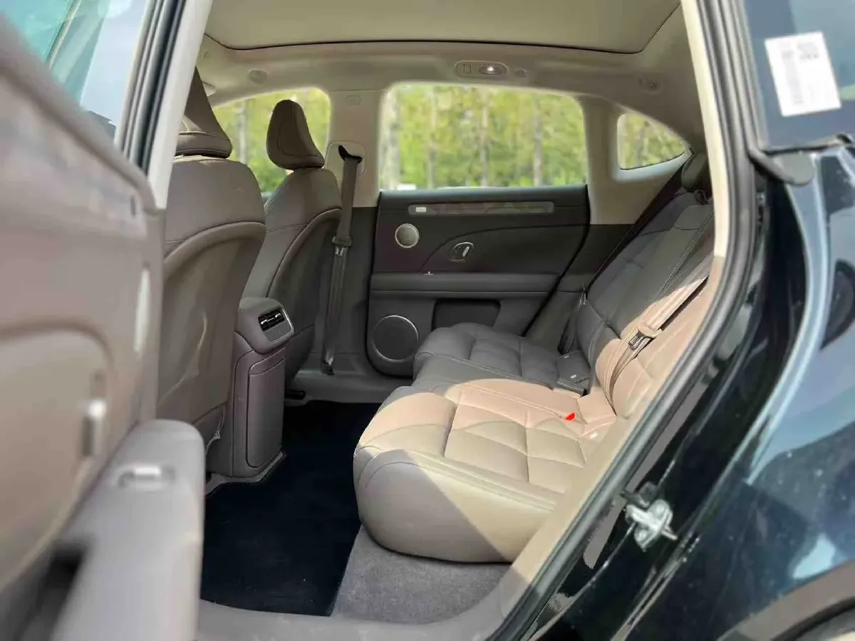 2026 IM LS6 REEV 155HP REEV,autocango,china used car exporter,china ev exporter,chinese used car exporter,chinese used ev exporter