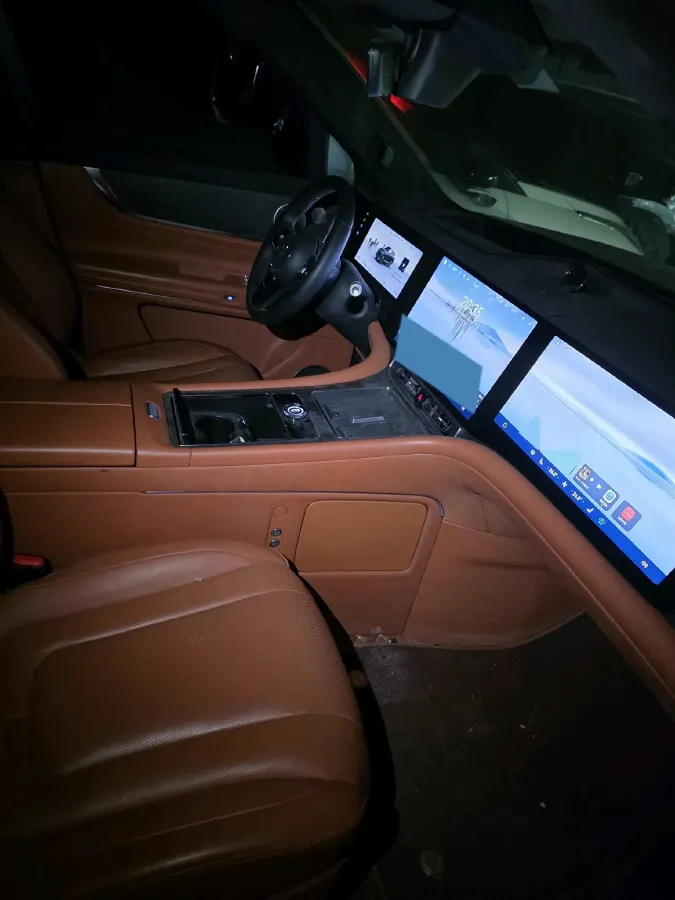 2024 AITO AITO M9 1.5T 152HP L4 REEV 42KWH,autocango,china used car exporter,china ev exporter,chinese used car exporter,chinese used ev exporter