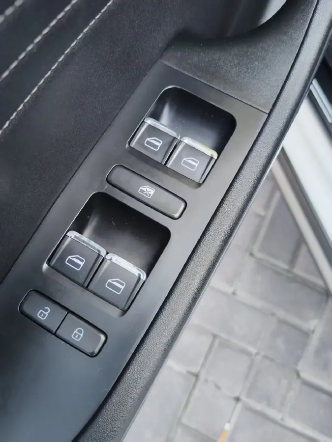 2021 Chery Tiggo 3x 1.5L 116HP L4 CVT,autocango,china used car exporter,china ev exporter,chinese used car exporter,chinese used ev exporter