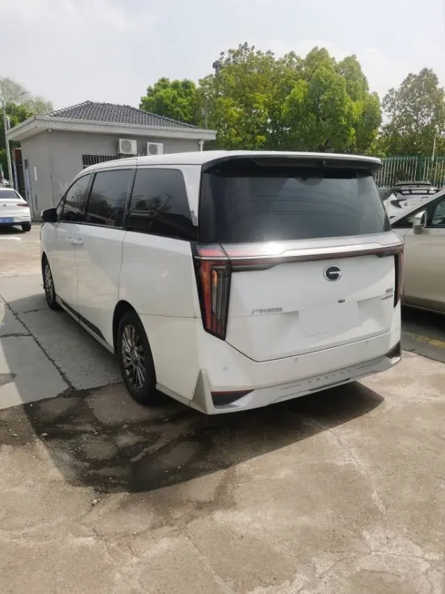 2023 GAC Trumpchi M8 2.0T 190HP L4 E-CVT Hybrid,autocango,china used car exporter,china ev exporter,chinese used car exporter,chinese used ev exporter