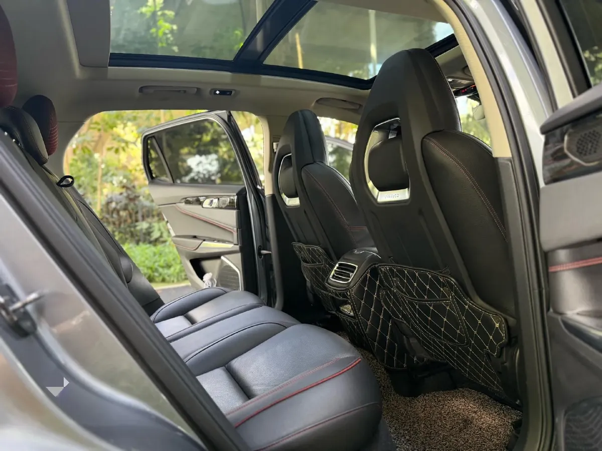 2019 LYNK&CO 01 2.0T 190HP L4 6AT,autocango,china used car exporter,china ev exporter,chinese used car exporter,chinese used ev exporter