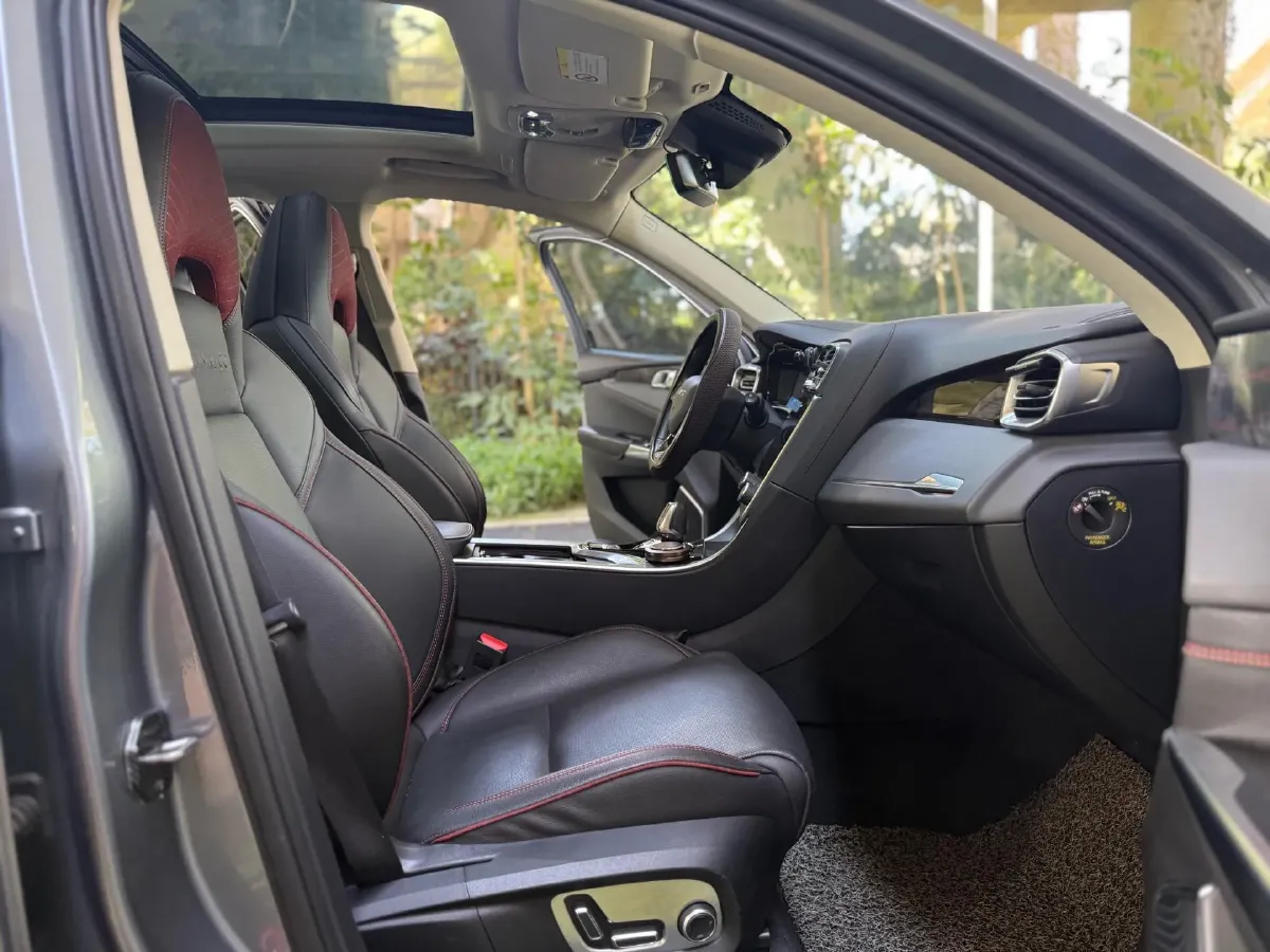 2019 LYNK&CO 01 2.0T 190HP L4 6AT,autocango,china used car exporter,china ev exporter,chinese used car exporter,chinese used ev exporter