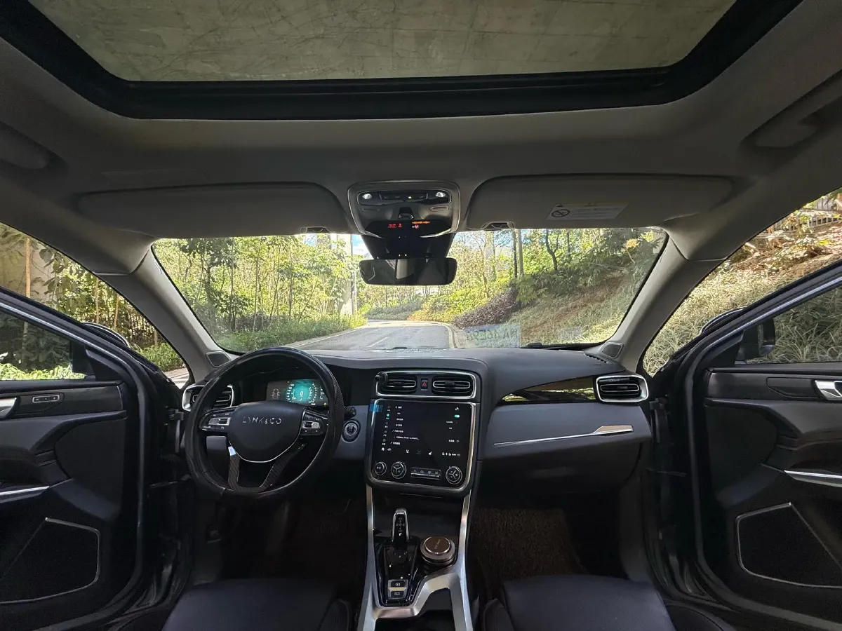 2019 LYNK&CO 01 2.0T 190HP L4 6AT,autocango,china used car exporter,china ev exporter,chinese used car exporter,chinese used ev exporter