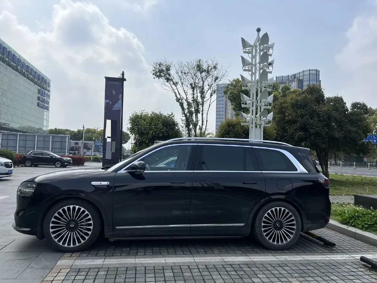 2025 AITO AITO M9 REEV 160HP REEV 52KWH,autocango,china used car exporter,china ev exporter,chinese used car exporter,chinese used ev exporter