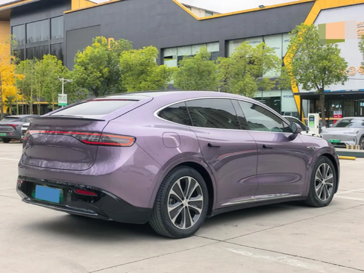 2025 Luxeed R7 REEV 156HP REEV 37KWH,autocango,china used car exporter,china ev exporter,chinese used car exporter,chinese used ev exporter