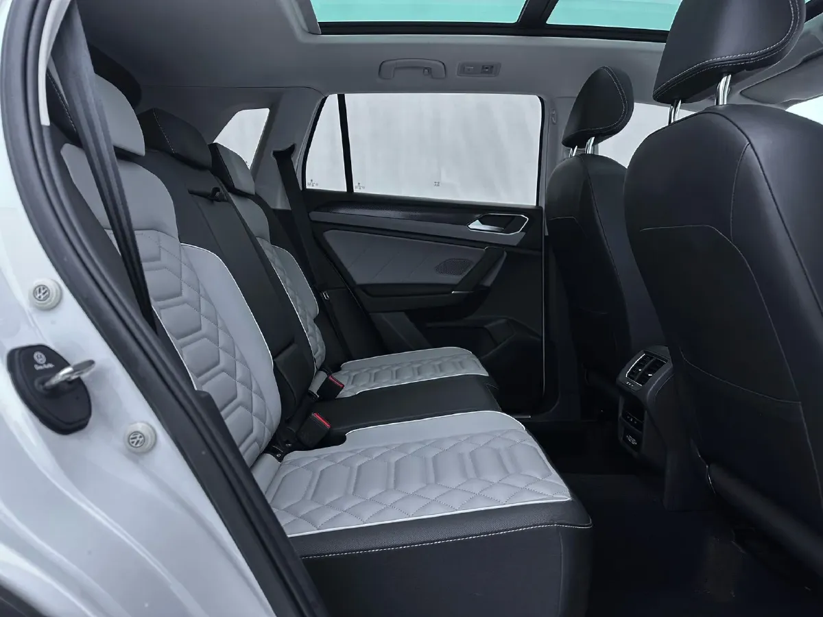 2023 Volkswagen Tayron 1.4T 150HP L4 7DCT,autocango,china used car exporter,china ev exporter,chinese used car exporter,chinese used ev exporter