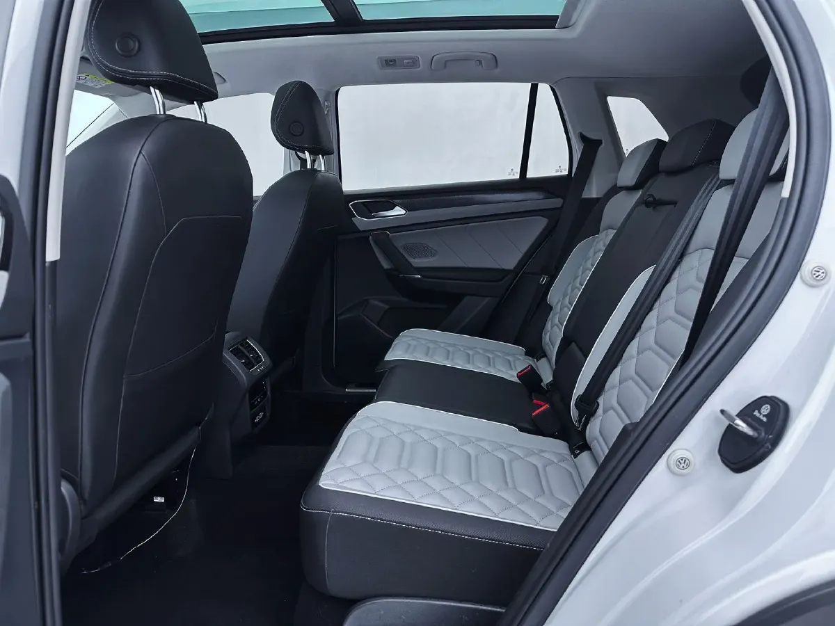 2023 Volkswagen Tayron 1.4T 150HP L4 7DCT,autocango,china used car exporter,china ev exporter,chinese used car exporter,chinese used ev exporter