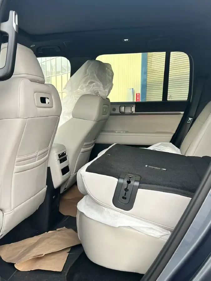 2025 FangChengBao Tai 7 1.5T 156HP L4 E-CVT PHEV,autocango,china used car exporter,china ev exporter,chinese used car exporter,chinese used ev exporter