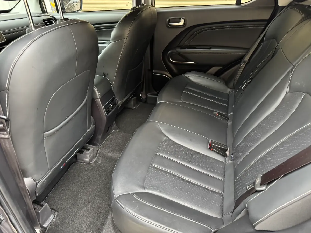 2021 GAC Trumpchi GS3 1.5T 169HP L4 6AT,autocango,china used car exporter,china ev exporter,chinese used car exporter,chinese used ev exporter