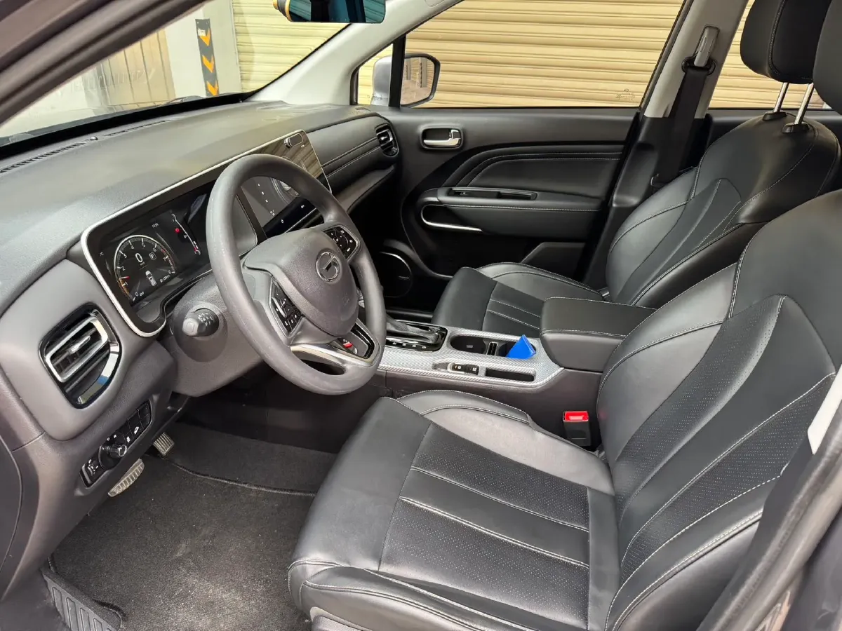 2021 GAC Trumpchi GS3 1.5T 169HP L4 6AT,autocango,china used car exporter,china ev exporter,chinese used car exporter,chinese used ev exporter