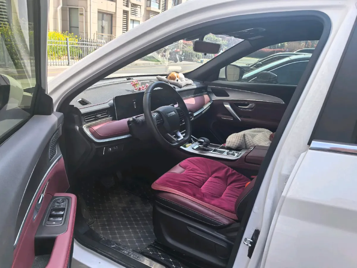 2025 Fulwin FulwinT8 1.5L 102HP L4 1DHT PHEV,autocango,china used car exporter,china ev exporter,chinese used car exporter,chinese used ev exporter