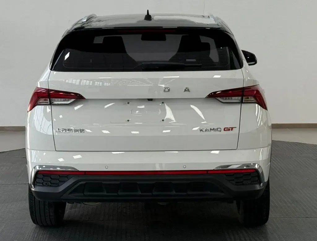 2022 Skoda Kamiq 1.5L 112HP L4 6AT,autocango,china used car exporter,china ev exporter,chinese used car exporter,chinese used ev exporter