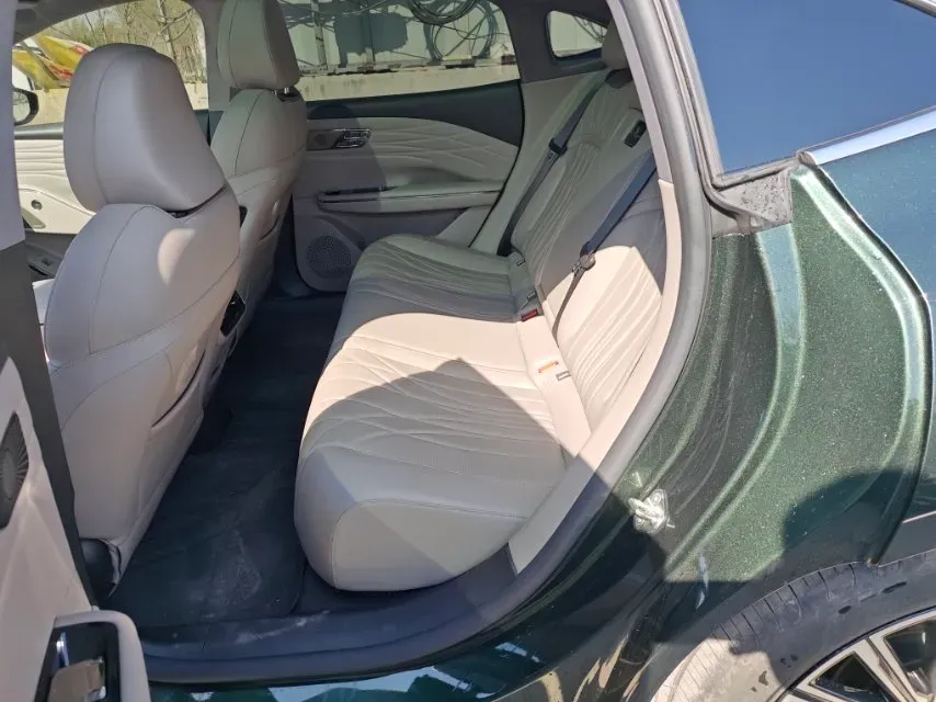 2025 Geely Galaxy Starshine 8 1.5T 163HP L4 3DHT PHEV 27.69KWH,autocango,china used car exporter,china ev exporter,chinese used car exporter,chinese used ev exporter