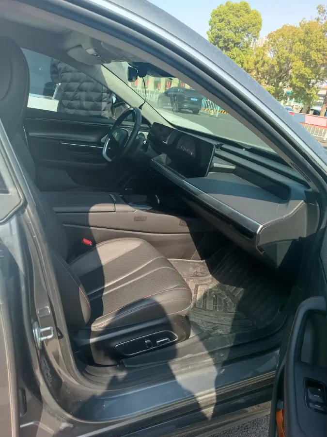 2020 Xpeng P7 BEV 70.8KWH,autocango,china used car exporter,china ev exporter,chinese used car exporter,chinese used ev exporter