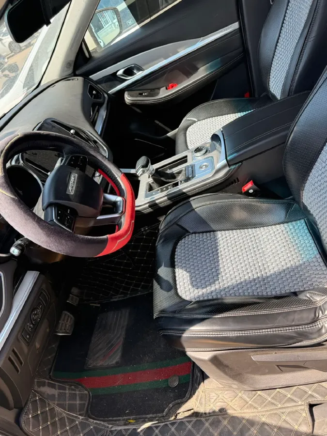 2020 Jetour X70 1.5T 156HP L4 6DCT,autocango,china used car exporter,china ev exporter,chinese used car exporter,chinese used ev exporter