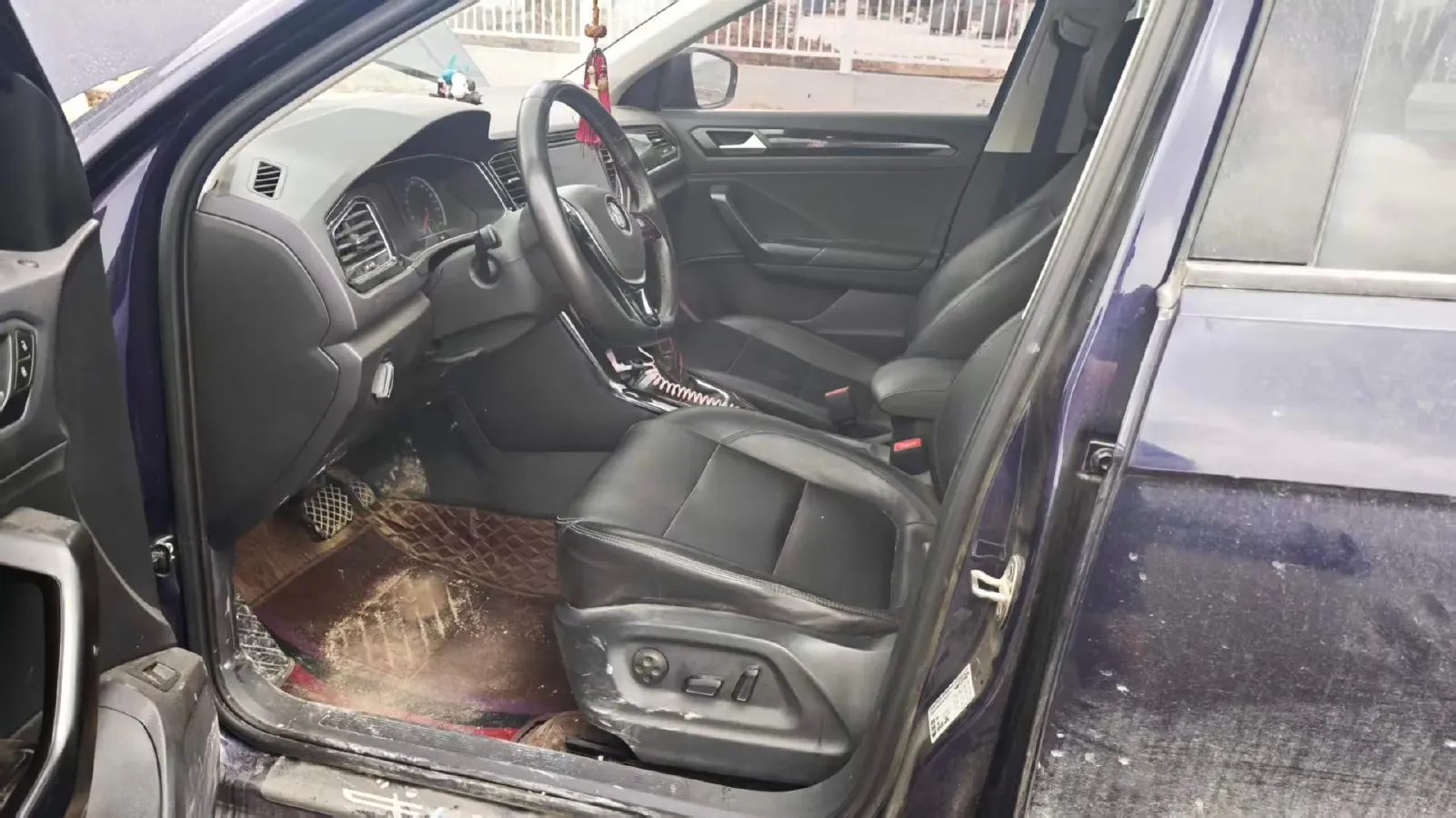 2019 Volkswagen T-Roc 1.4T 150HP L4 7DCT,autocango,china used car exporter,china ev exporter,chinese used car exporter,chinese used ev exporter