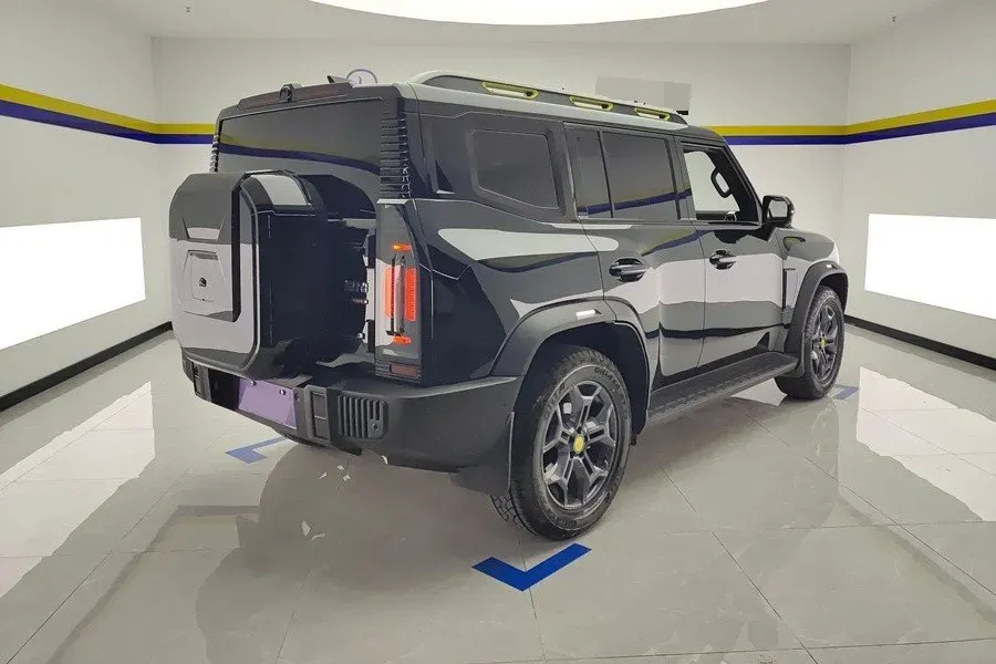 2023 Jetour Traveller 2.0T 254HP L4 7DCT,autocango,china used car exporter,china ev exporter,chinese used car exporter,chinese used ev exporter