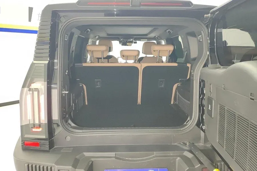 2023 Jetour Traveller 2.0T 254HP L4 7DCT,autocango,china used car exporter,china ev exporter,chinese used car exporter,chinese used ev exporter