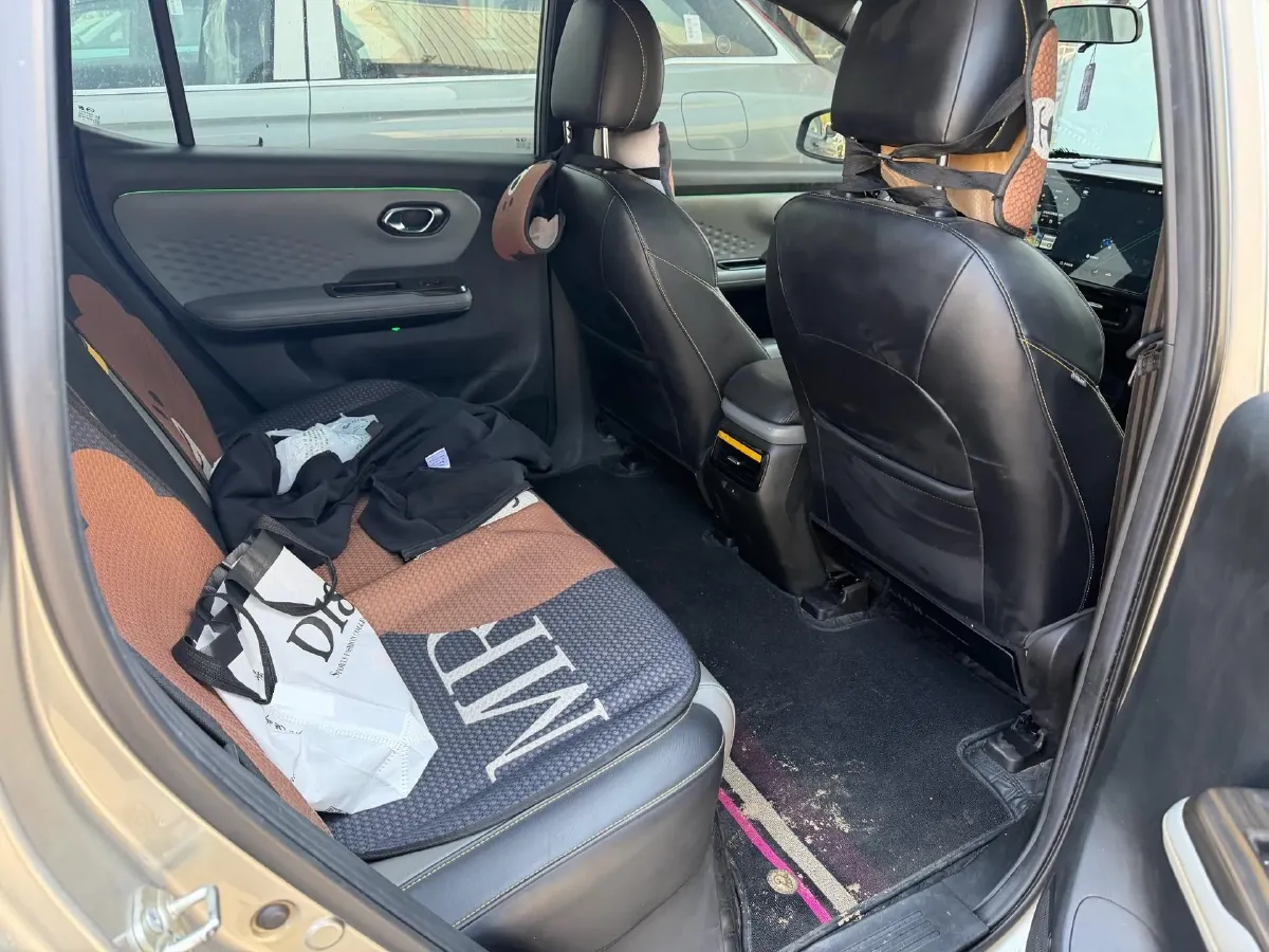 2022 Geely Okavango 1.8T 184HP L4 7DCT,autocango,china used car exporter,china ev exporter,chinese used car exporter,chinese used ev exporter