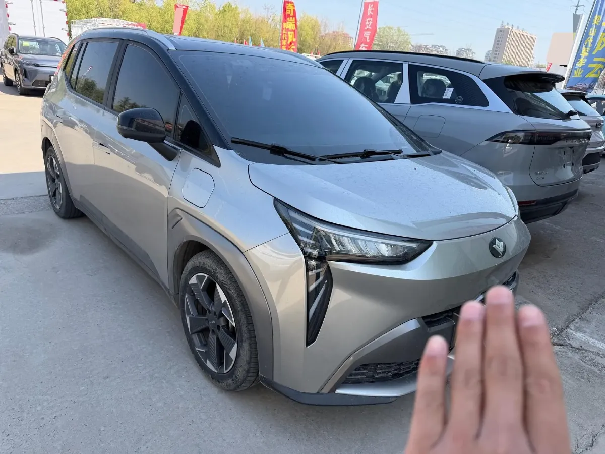 2022 Geely Okavango 1.8T 184HP L4 7DCT,autocango,china used car exporter,china ev exporter,chinese used car exporter,chinese used ev exporter