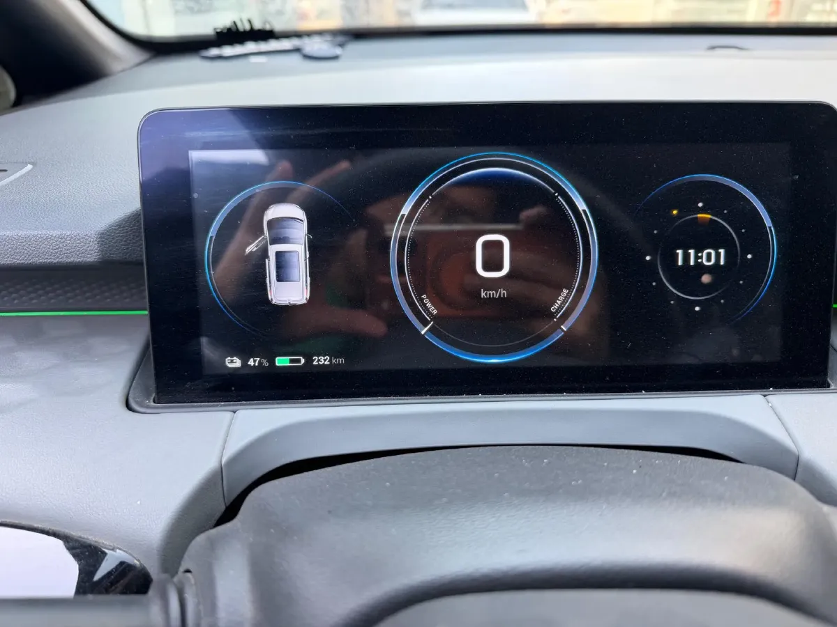 2022 Geely Okavango 1.8T 184HP L4 7DCT,autocango,china used car exporter,china ev exporter,chinese used car exporter,chinese used ev exporter