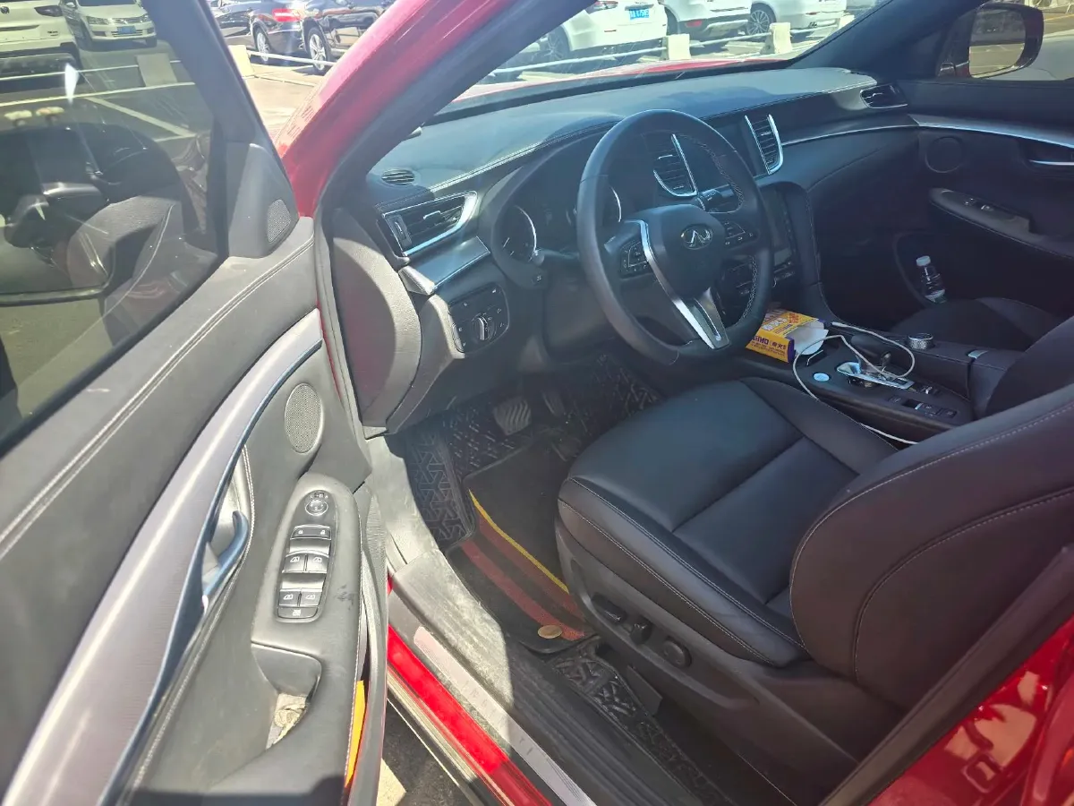 2022 Infiniti QX55 2.0T 261HP L4 CVT,autocango,china used car exporter,china ev exporter,chinese used car exporter,chinese used ev exporter