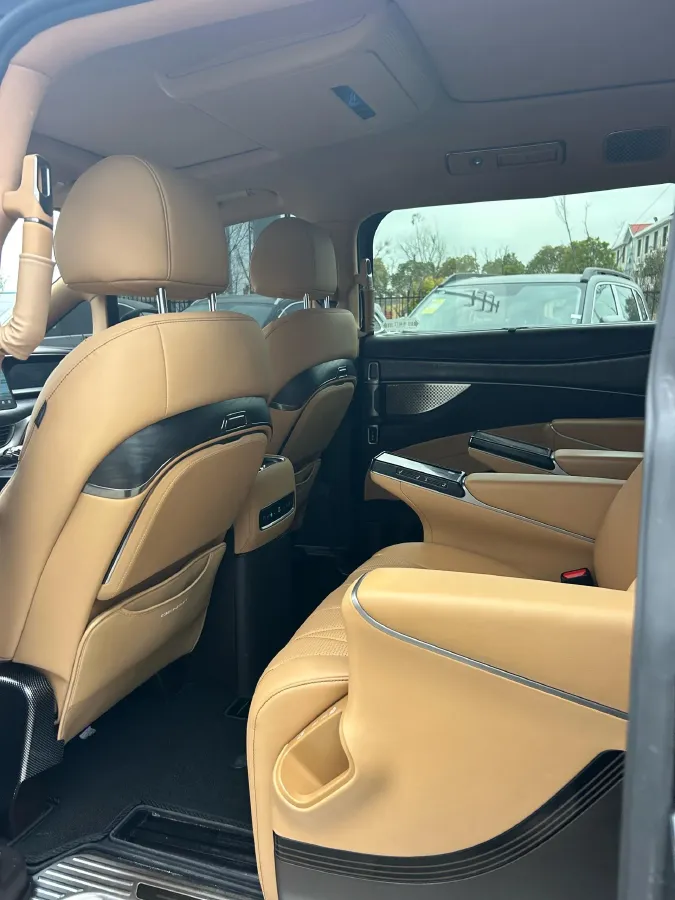 2025 Denza D9 1.5T 156HP L4 E-CVT PHEV 40KWH,autocango,china used car exporter,china ev exporter,chinese used car exporter,chinese used ev exporter