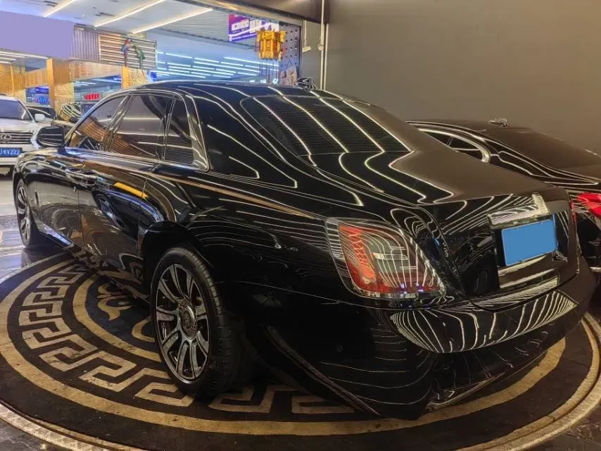 2021 Rolls-Royce Ghost 6.7T 571HP V12 8AT,autocango,china used car exporter,china ev exporter,chinese used car exporter,chinese used ev exporter