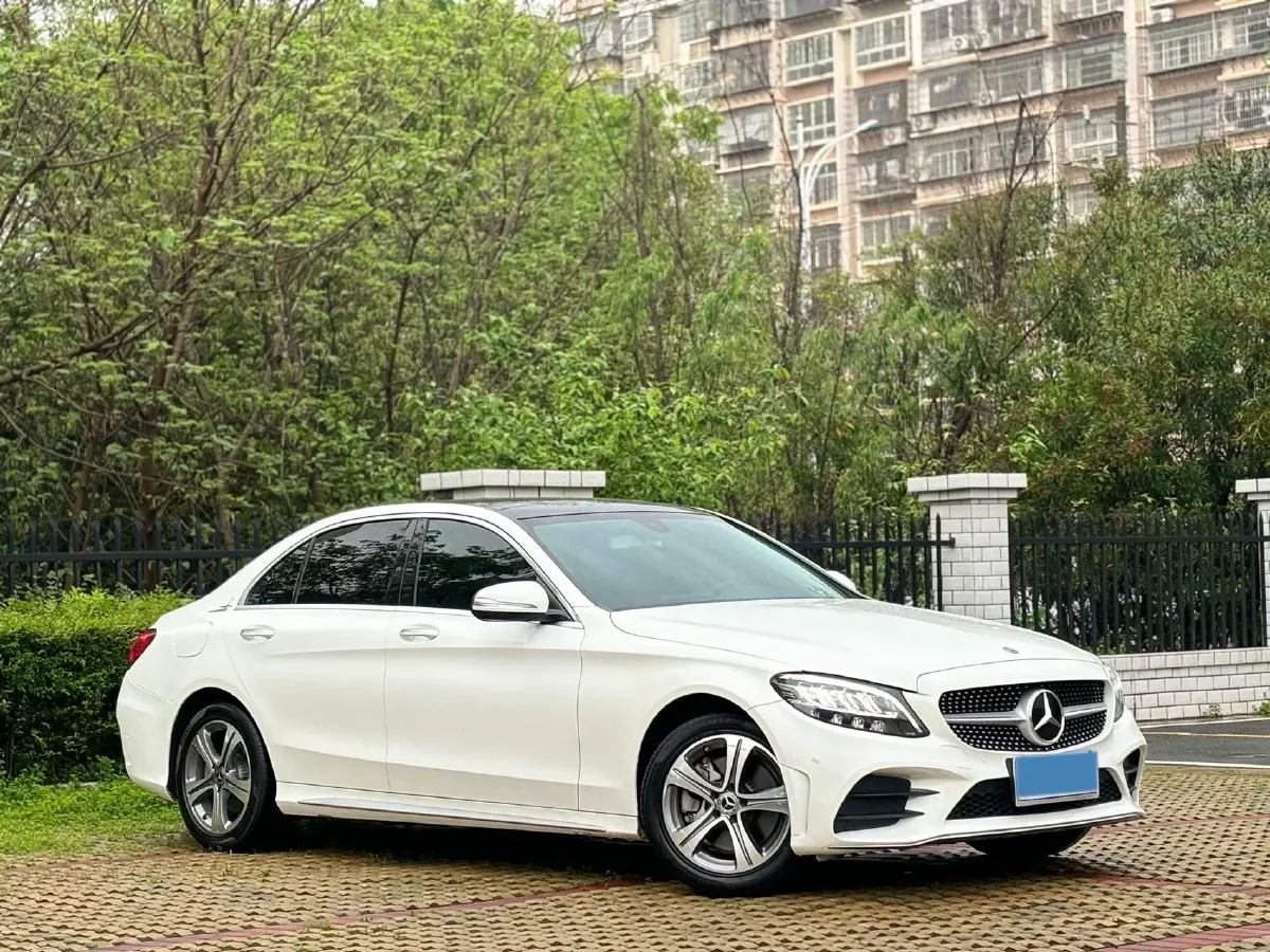 2020 Mercedes-Benz C Class 1.5T 184HP L4 9AT,autocango,china used car exporter,china ev exporter,chinese used car exporter,chinese used ev exporter