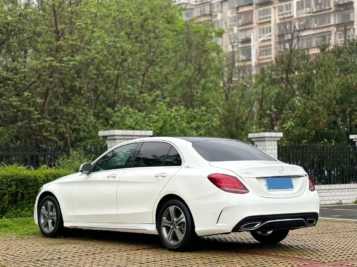 2020 Mercedes-Benz C Class 1.5T 184HP L4 9AT,autocango,china used car exporter,china ev exporter,chinese used car exporter,chinese used ev exporter