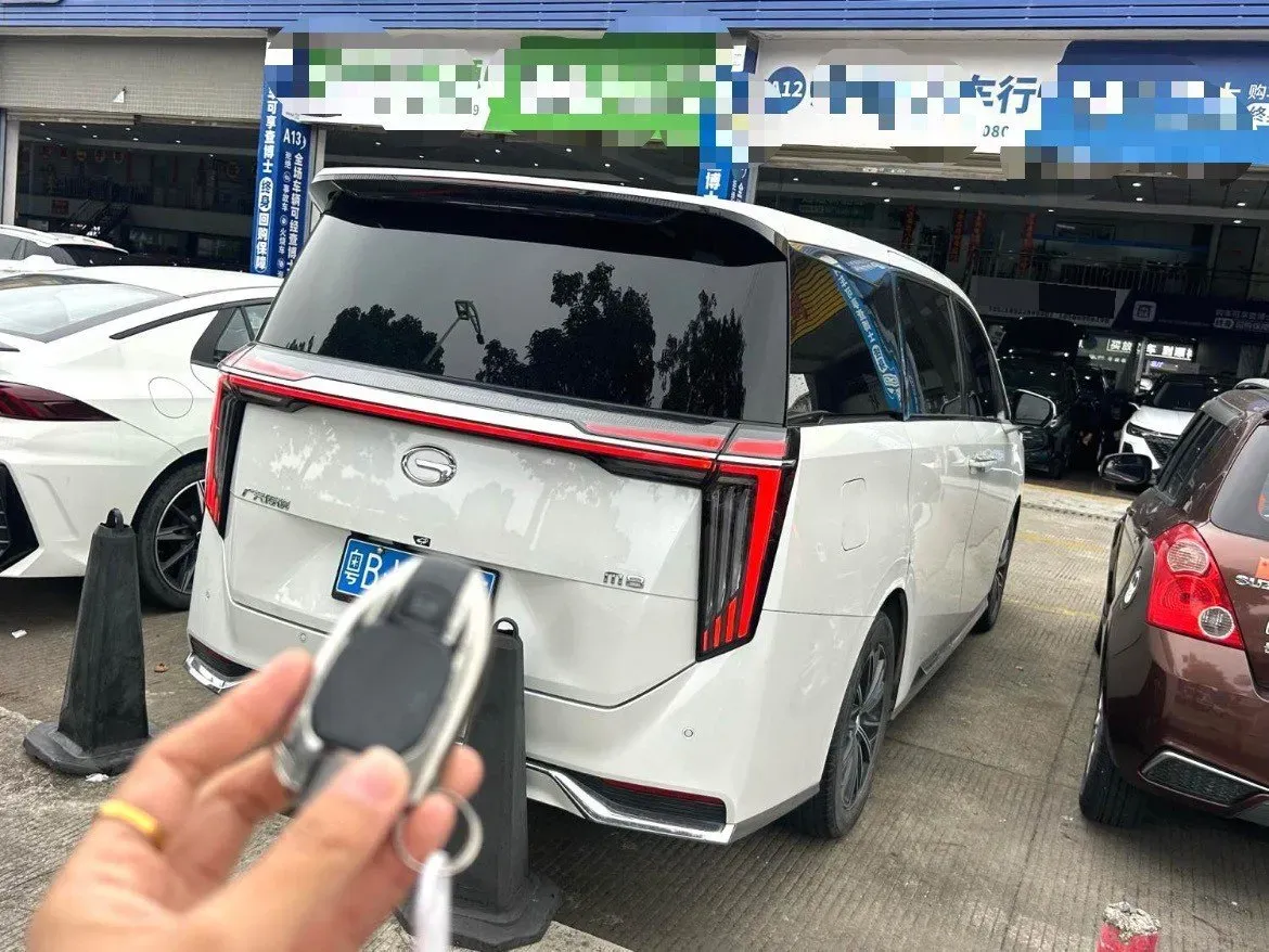 2024 GAC Trumpchi M8 2.0T 252HP L4 8AT,autocango,china used car exporter,china ev exporter,chinese used car exporter,chinese used ev exporter