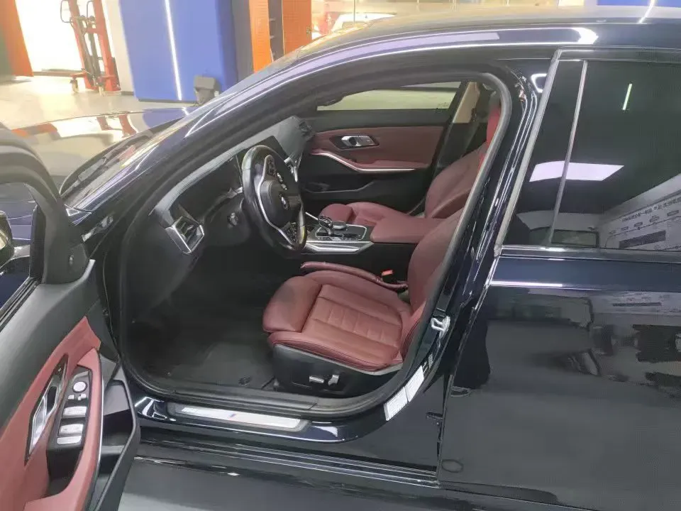 2021 BMW 3 Series 2.0T 184HP L4 8AT,autocango,china used car exporter,china ev exporter,chinese used car exporter,chinese used ev exporter