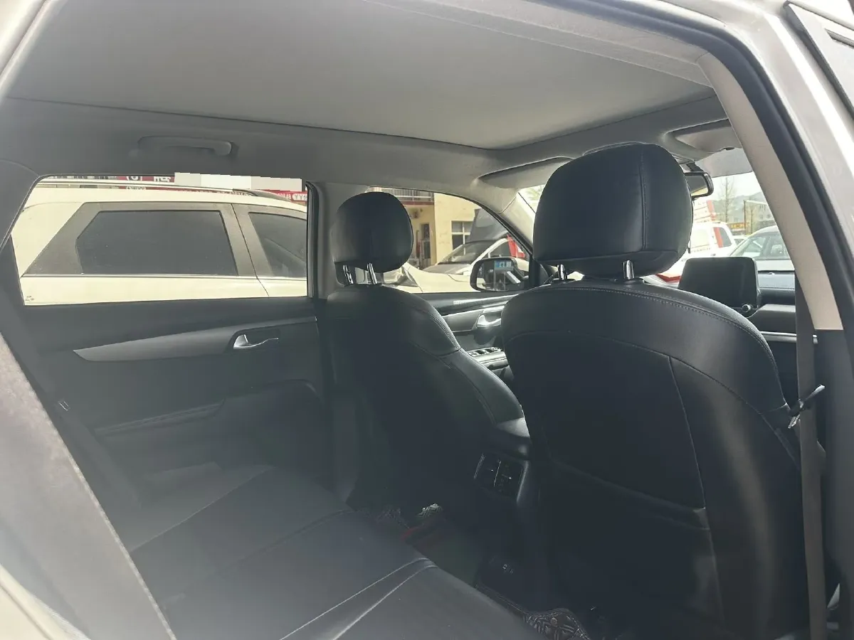 2018 Kia Sportage R 2.0L 160HP L4 6AT,autocango,china used car exporter,china ev exporter,chinese used car exporter,chinese used ev exporter