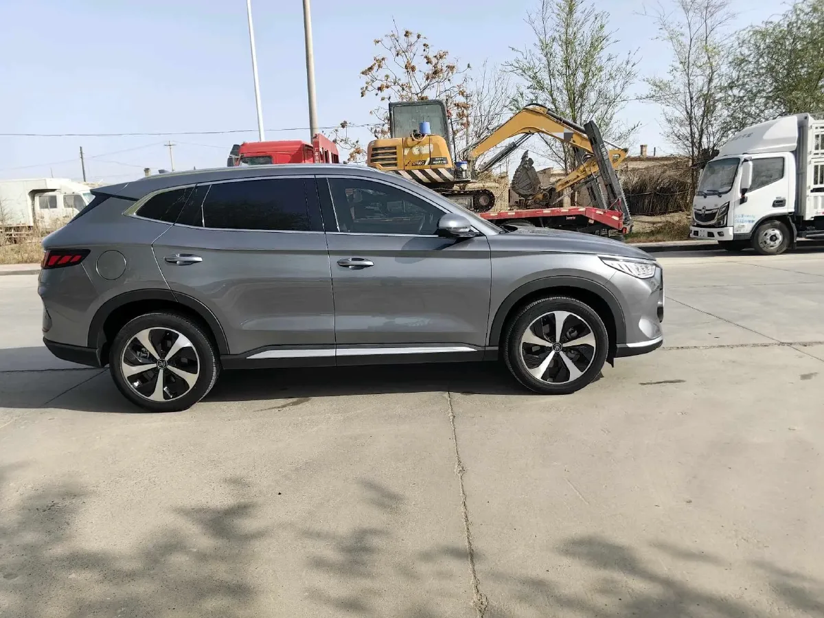 2022 Ford Mondeo 2.0T 238HP L4 8AT,autocango,china used car exporter,china ev exporter,chinese used car exporter,chinese used ev exporter