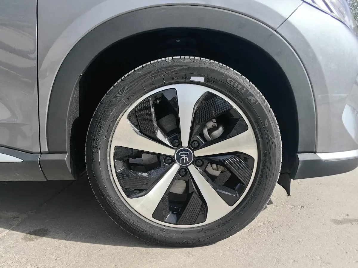 2022 Ford Mondeo 2.0T 238HP L4 8AT,autocango,china used car exporter,china ev exporter,chinese used car exporter,chinese used ev exporter