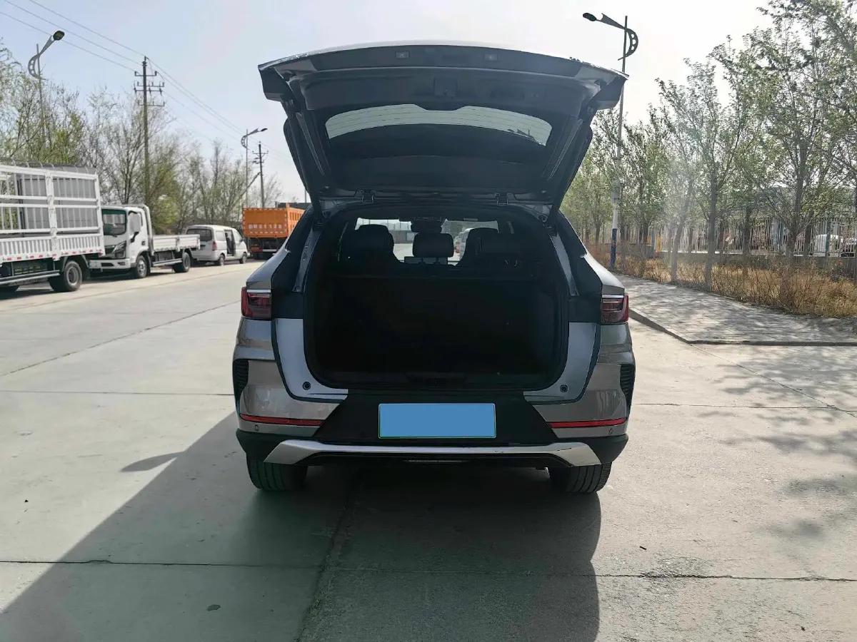2022 Ford Mondeo 2.0T 238HP L4 8AT,autocango,china used car exporter,china ev exporter,chinese used car exporter,chinese used ev exporter